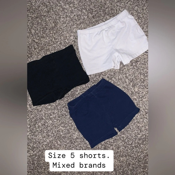 Size 5 Girls Shorts bundle - Picture 1 of 4
